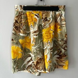 Vintage Tropical Floral High Waisted Shorts NWT